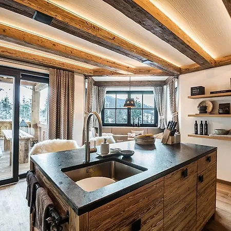 Chalet Of Joy - Wagrain Flachau - Ski-in Ski-out Hofmark